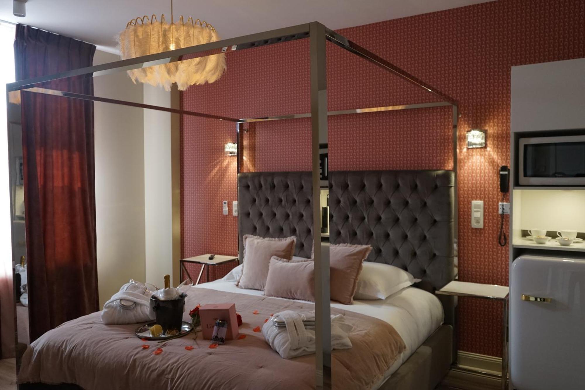 Hotel Mademoiselle Lutych Exteriér fotografie